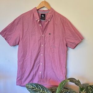 Quiksilver Men's modern fit Button Down Shirt